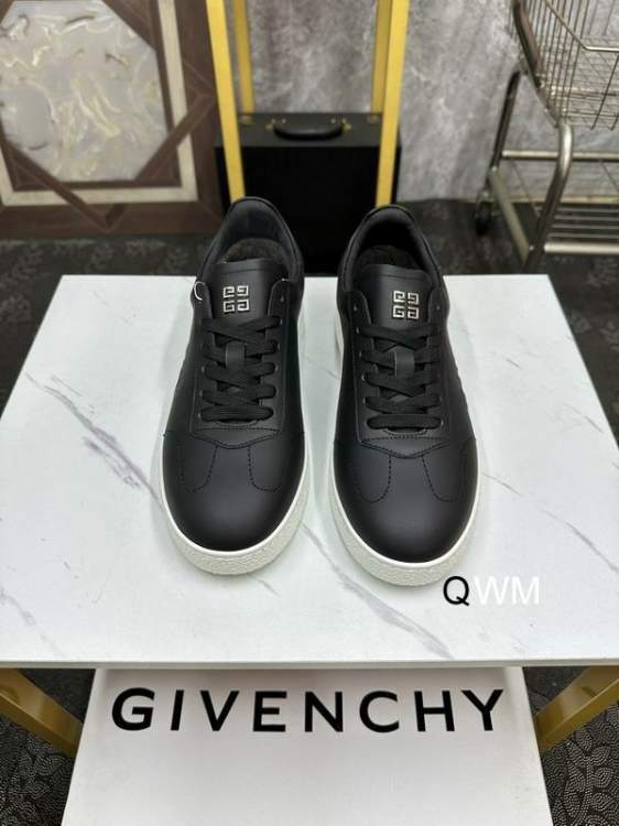 Picture of Givenchy Shoes _SKUGivenchysz35-45WM11045759
